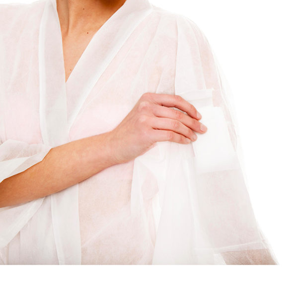 Kimono Bianco In TNT 10PZ - immagine 2